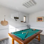Villa Piscine Et Jacuzzi Intérieurs