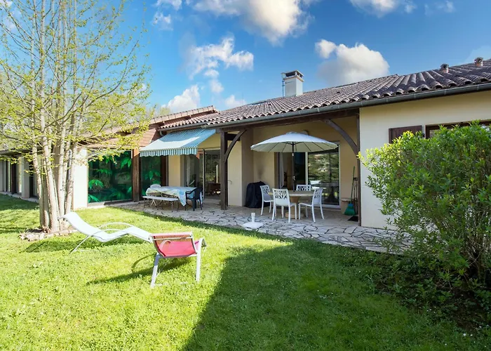 Piscine Et Jacuzzi Interieurs Villa *